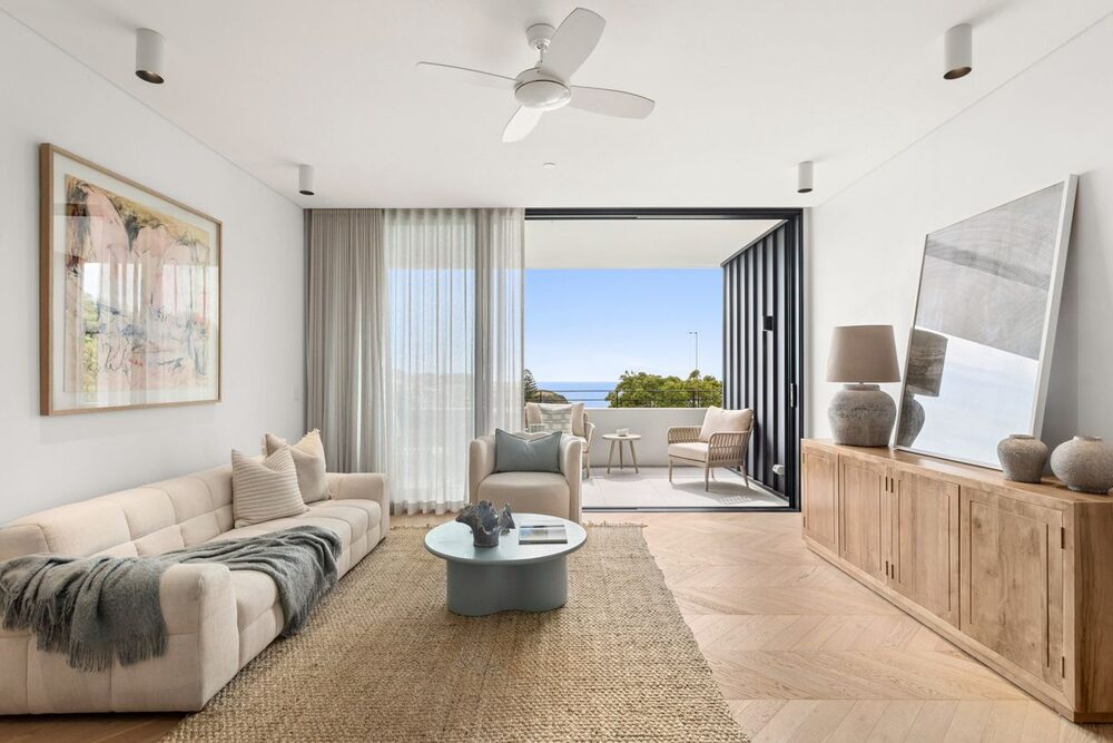 204/2 Stanley Street