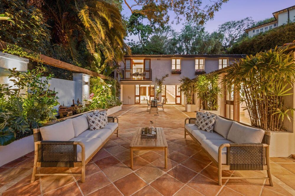 35 Olola Avenue